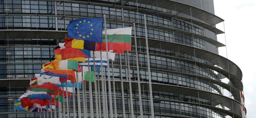 Instead of talking about a Europe “on the brink”